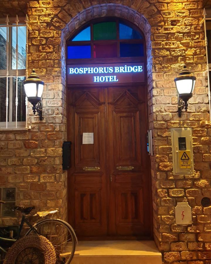 Hotel Bosphorus Bridge Istanboel