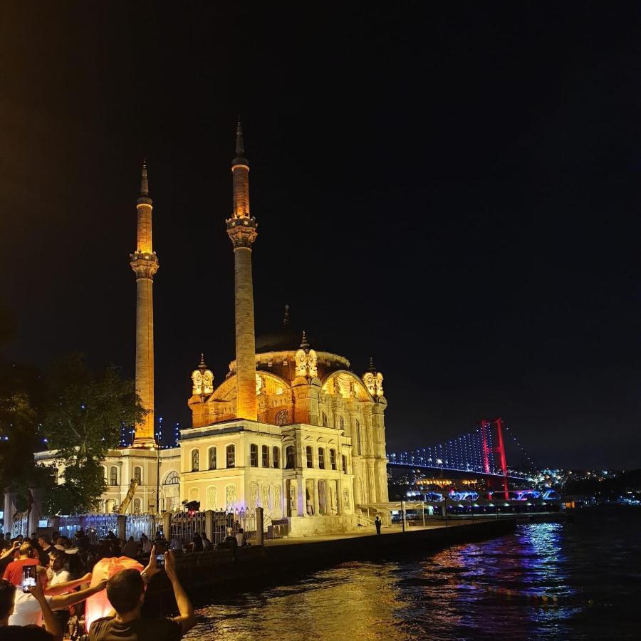Hotel Bosphorus Bridge Istanboel