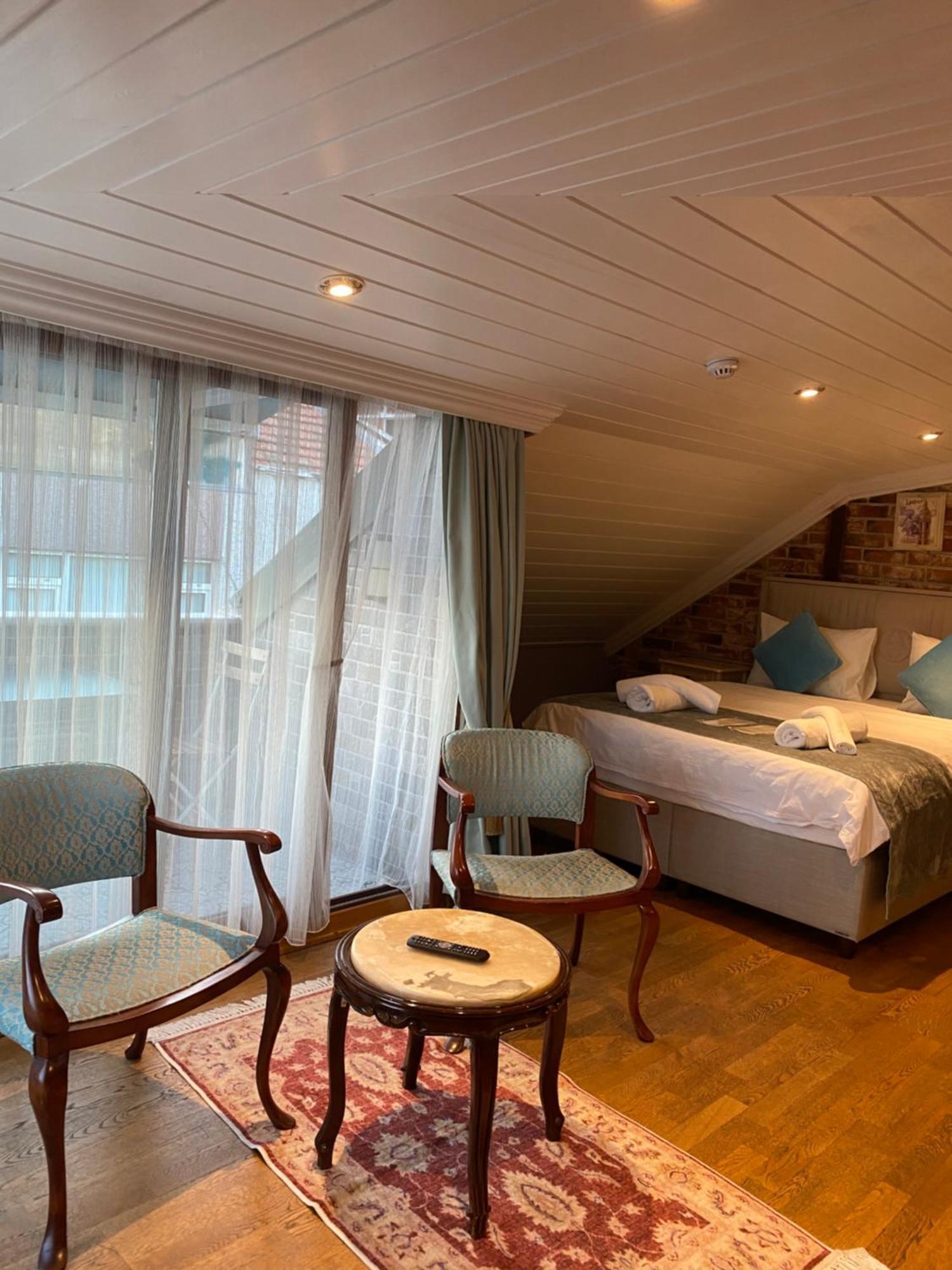 Hotel Bosphorus Bridge Istanboel