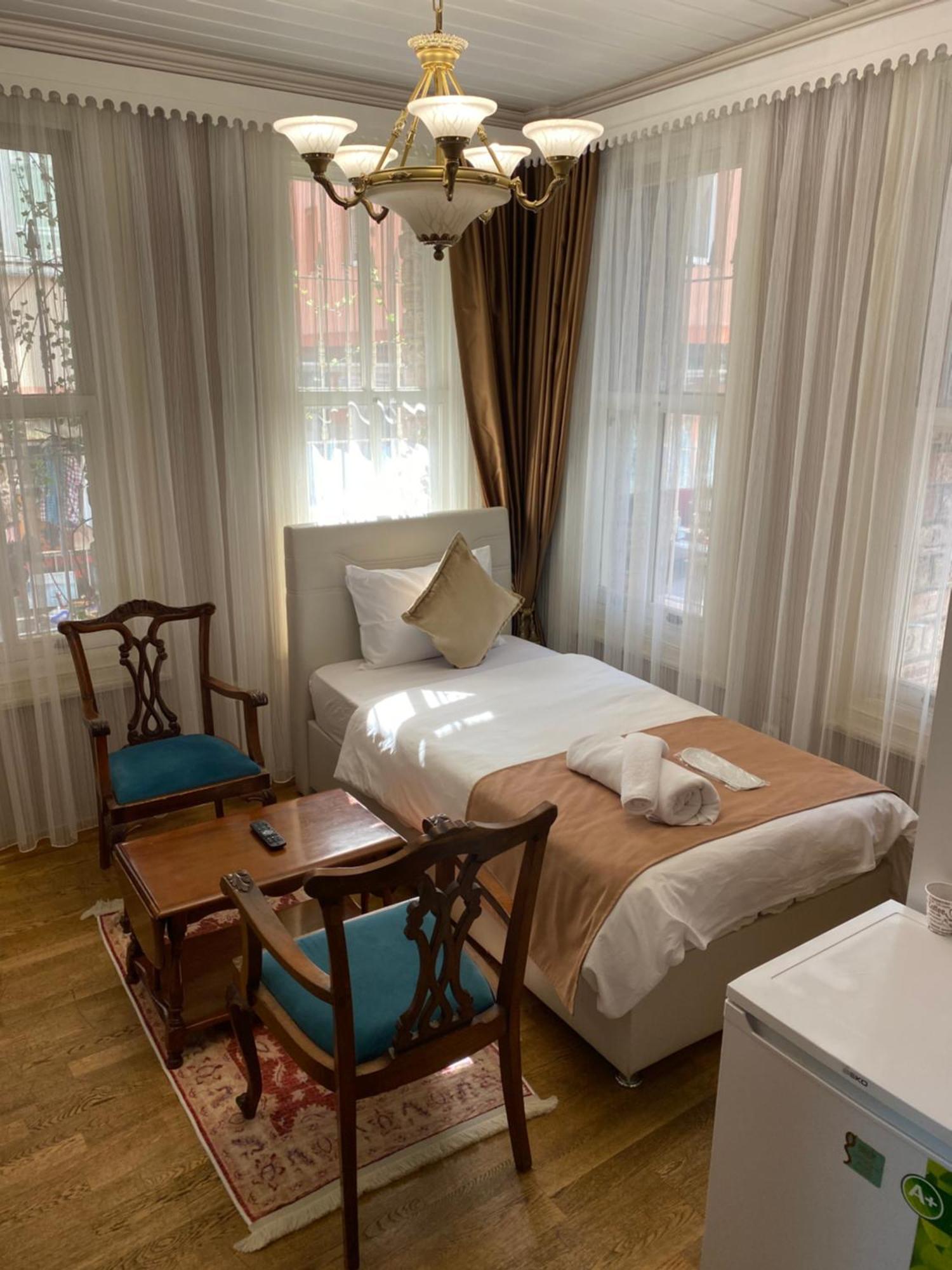 Hotel Bosphorus Bridge Istanboel
