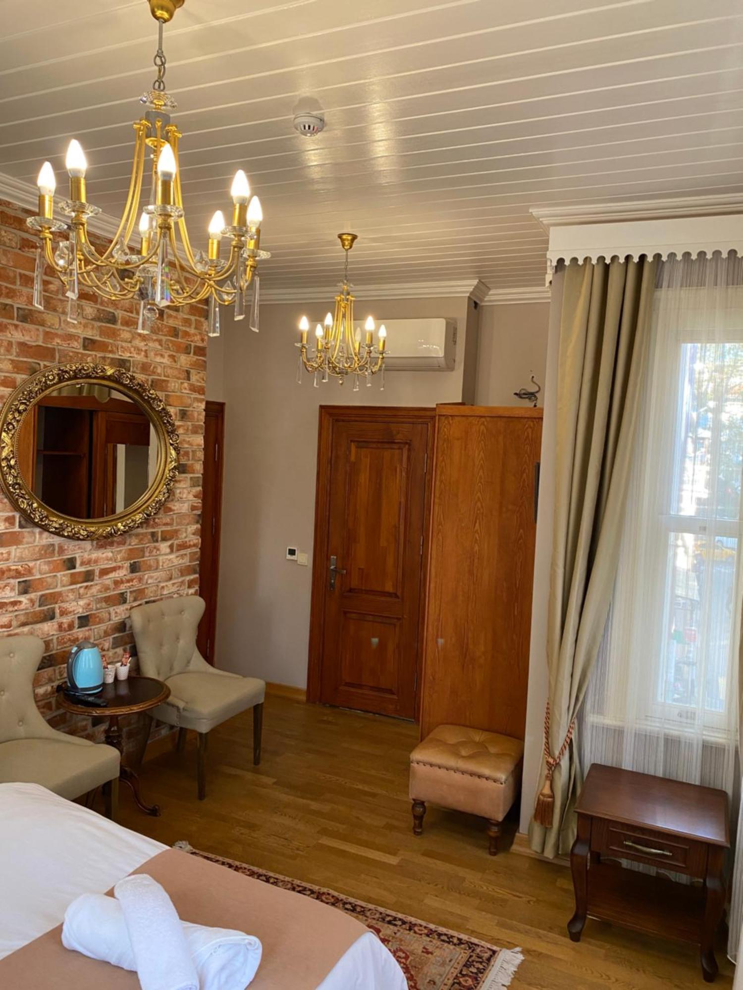 Hotel Bosphorus Bridge Istanboel